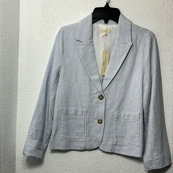 New - Picture 1 of 8